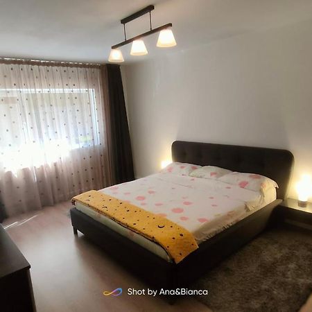 Duck Apartment Bukarest Kültér fotó