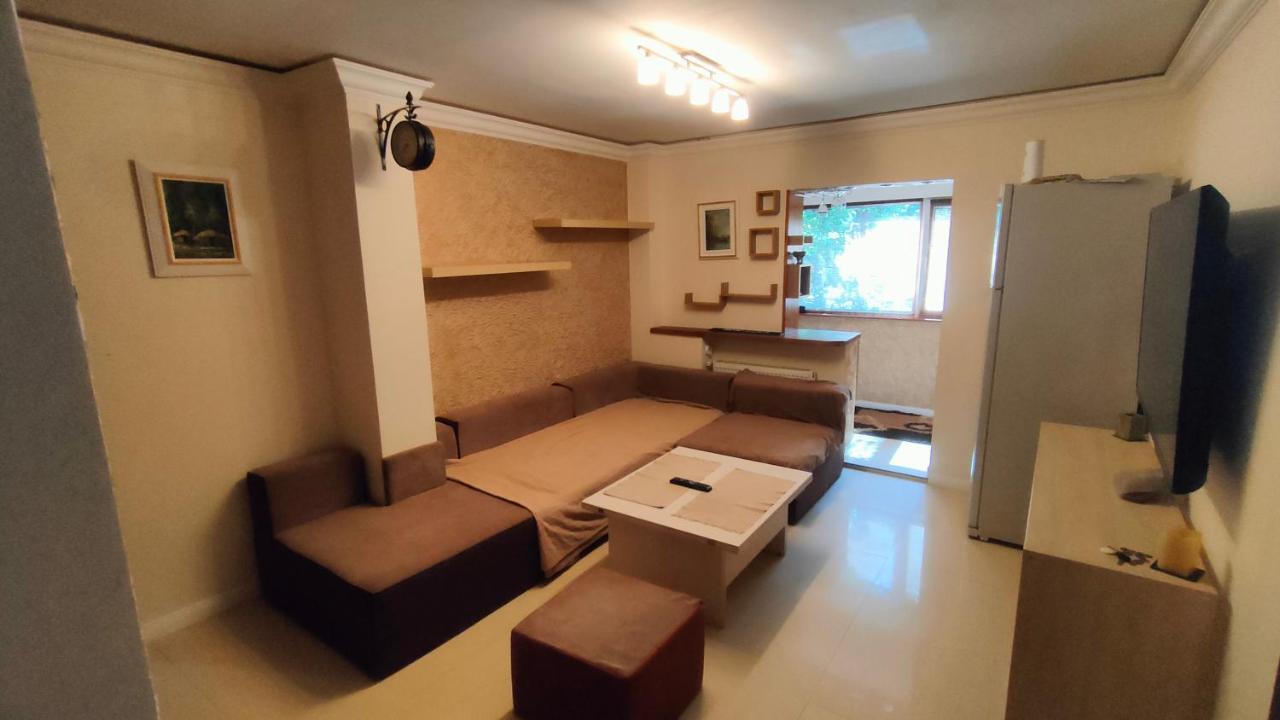Duck Apartment Bukarest Kültér fotó