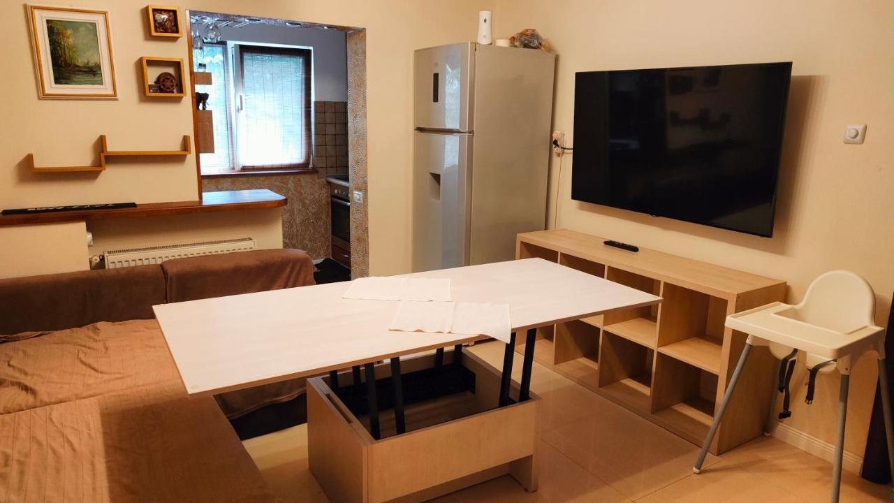 Duck Apartment Bukarest Kültér fotó