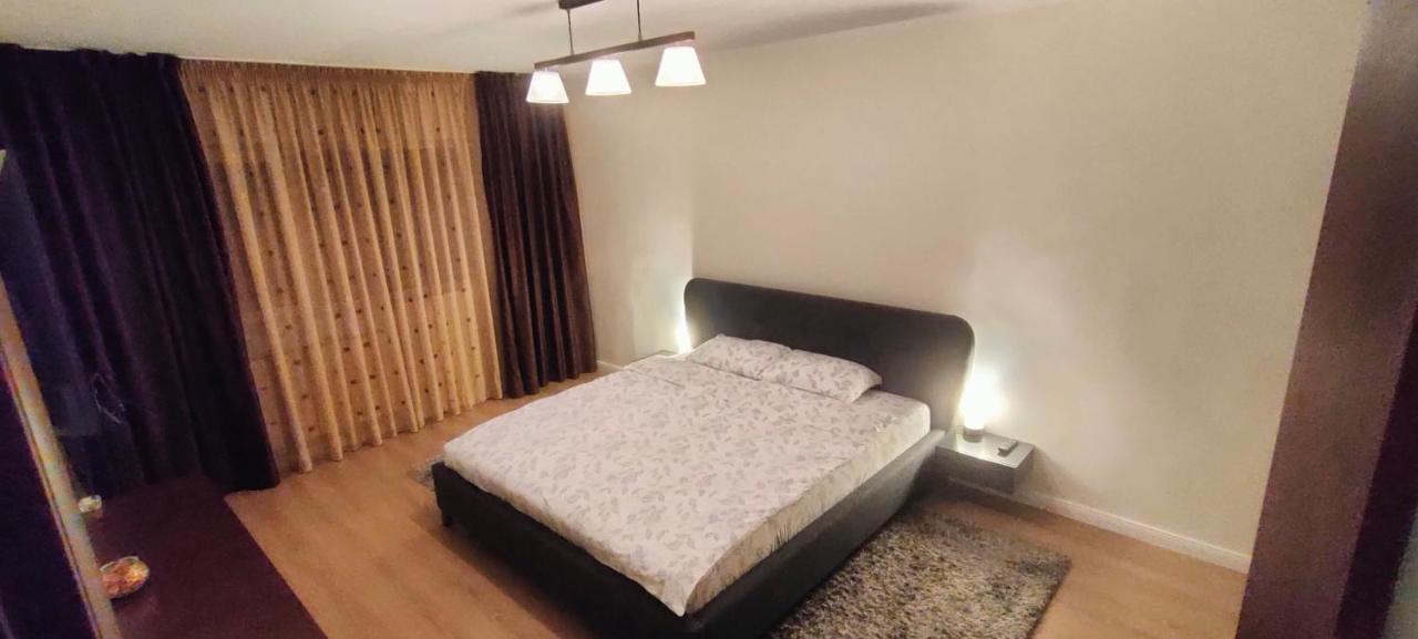 Duck Apartment Bukarest Kültér fotó