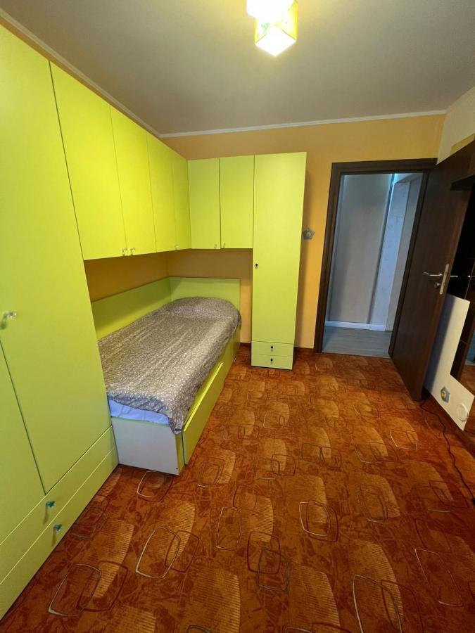 Duck Apartment Bukarest Kültér fotó