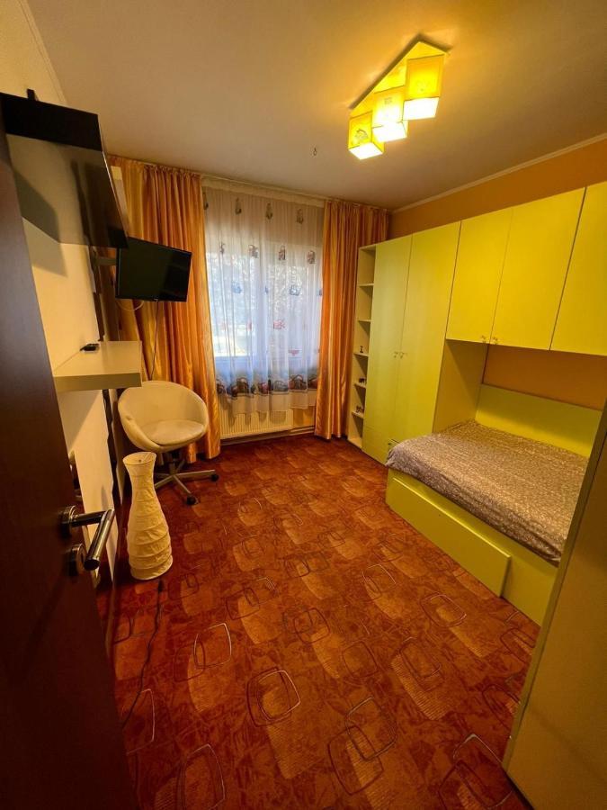 Duck Apartment Bukarest Kültér fotó