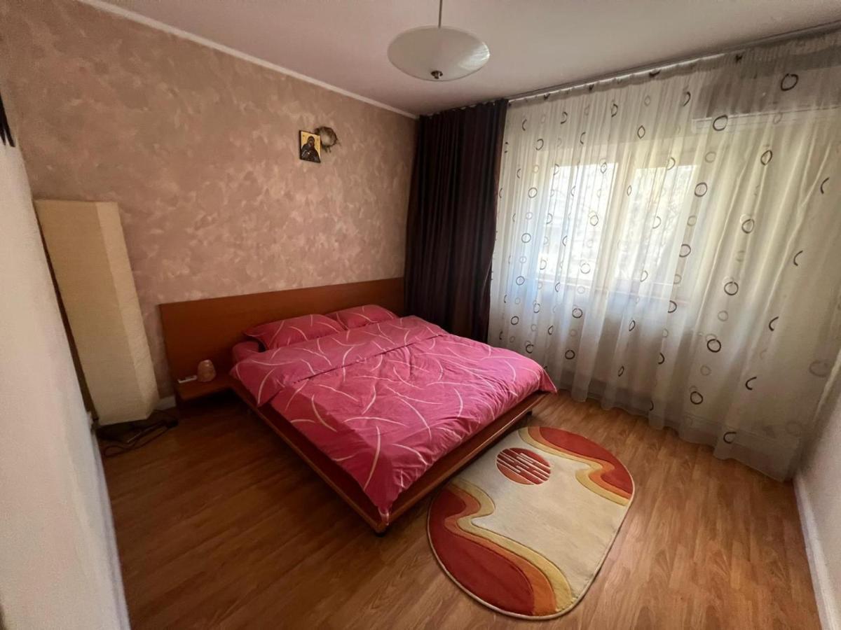 Duck Apartment Bukarest Kültér fotó